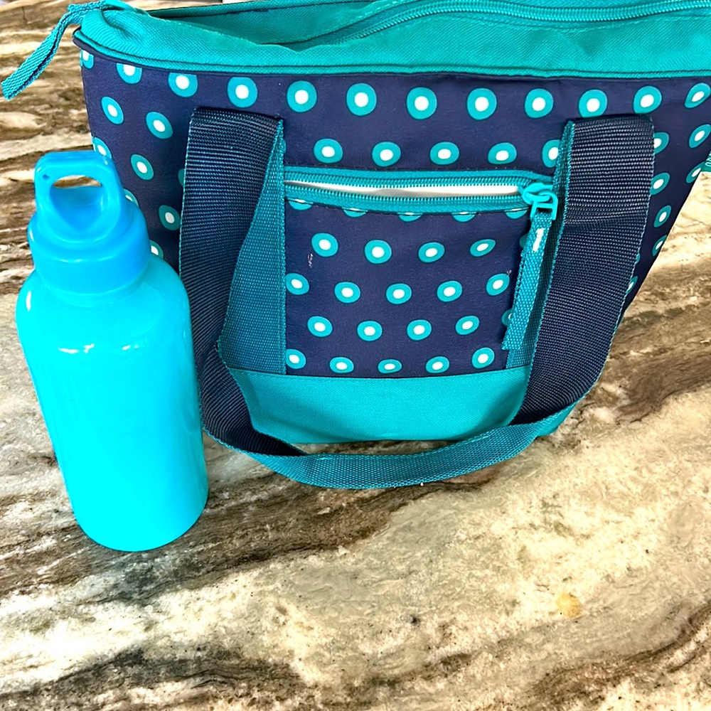 Lunchbox ~ Artic Zone with water bottle